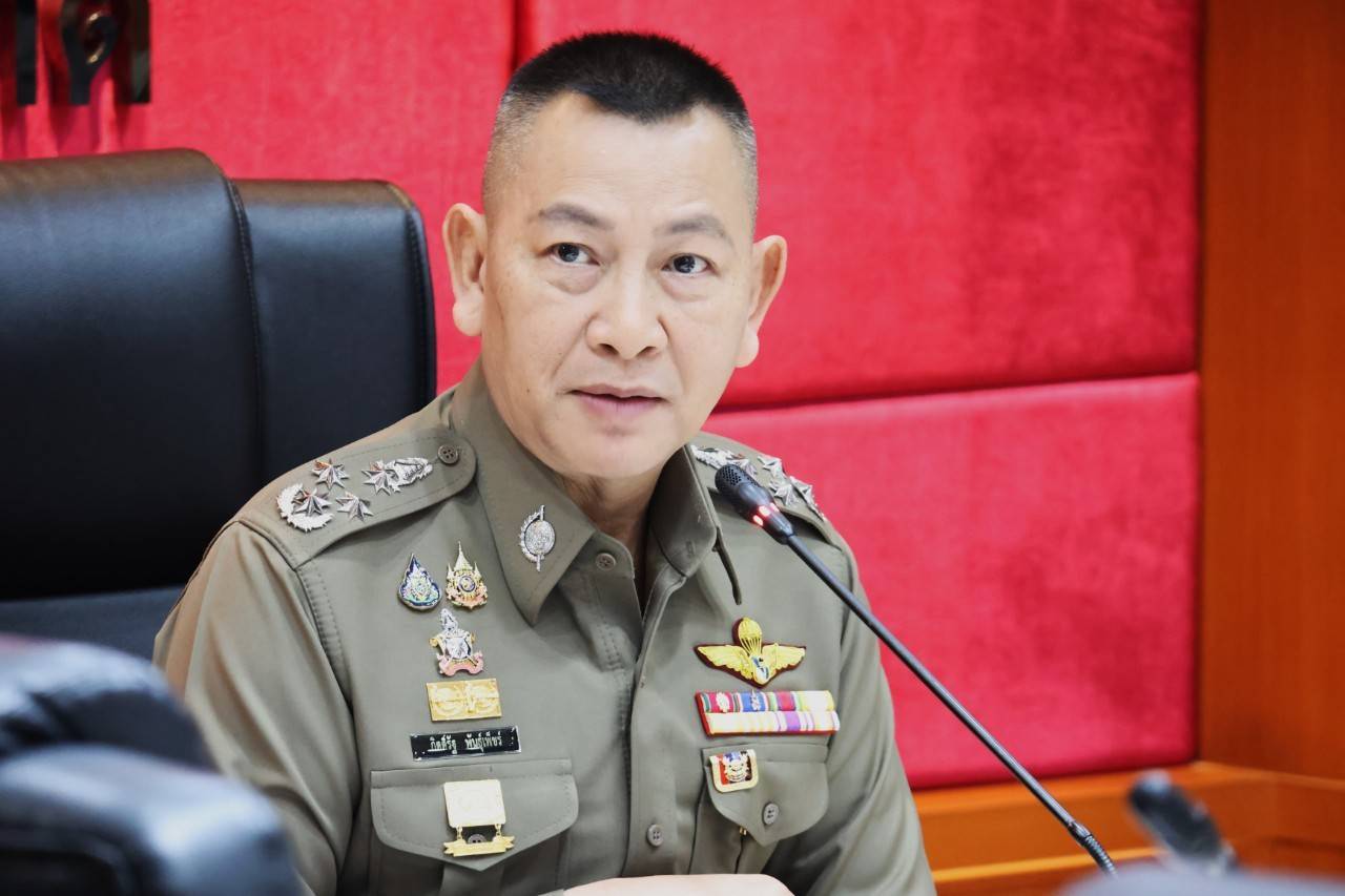 ผู้บัญชาการตำรวจแห่งชาติสั่งด่วนตำรวจทุกพื้นที่ออกตรวจตรา ช่วยเหลือ อพยพประชาชนหรือผู้ประสบภัยไปพื้นที่ปลอดภัย กรณีเกิดเหตุแผ่นดินไหวรับรู้ได้ทั่วประเทศ